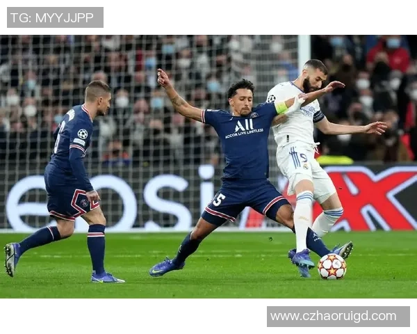 德甲焦点战波尔图与巴黎圣日耳曼握手言和神扑引发转会热议