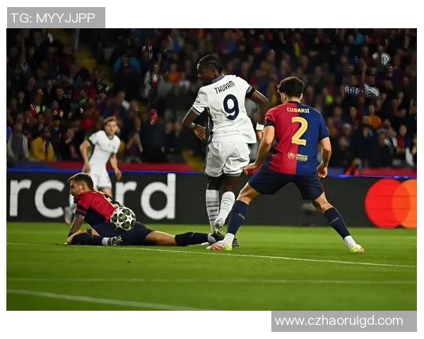 欧联杯国米逆袭切尔西全场沸腾赛后点评引发热议 欧联杯国米逆袭切尔西全场沸腾赛后点评引发热议