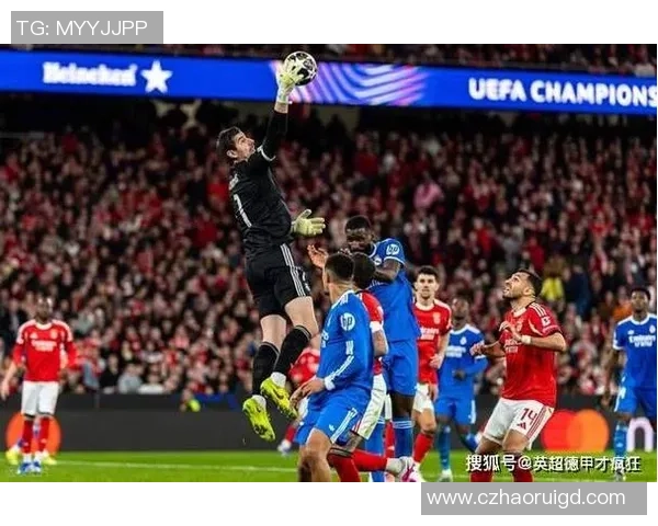 德甲激战巴黎圣日耳曼大胜本菲卡补时进球点燃全场热情与转会传闻