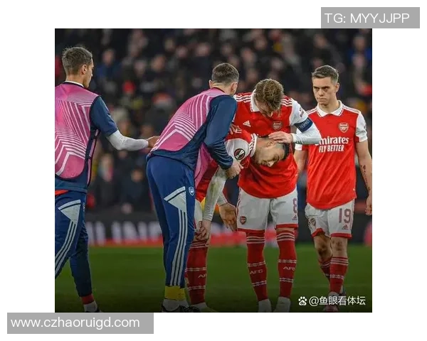 意甲激战：那不勒斯6比2狂胜阿森纳点球大战引发全场狂欢