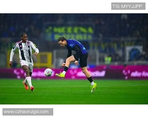 英超精彩对决尤文图斯与国米战成平局战术分析引发全场热议 英超精彩对决尤文图斯与国米战成平局战术分析引发全场热议